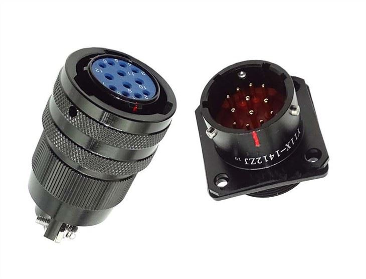 Hoge stroom mannelijke en vrouwelijke Pogo Pin-connector