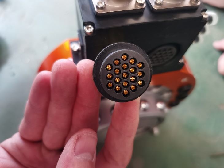 19-pins mannelijke en vrouwelijke connectoroplossing