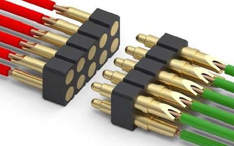 Soldeerbeker Pogo Pin Connector