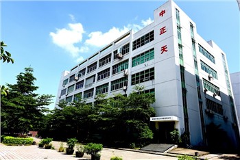 Hoe een geschikte fabrikant van Pogo-pins te vinden?